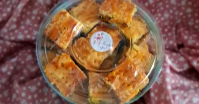 Foto kue Pertama